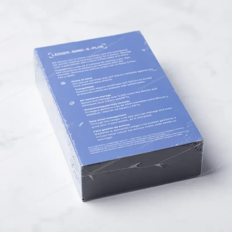 Ledger Nano S Plus World of Women Navy - sealed box front