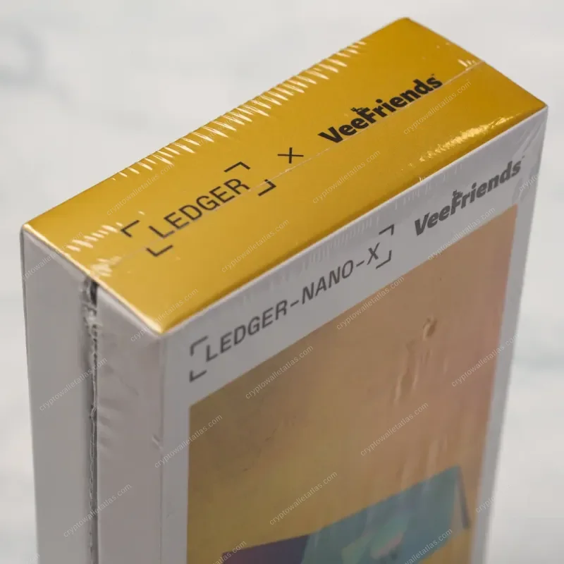Ledger Nano X VeeFriends VeeCon 2022 Edition - packaging back panel